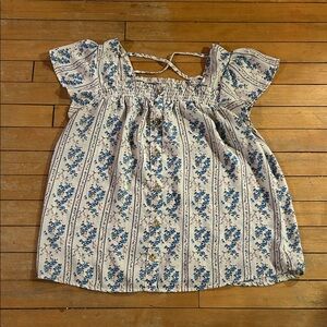 EUC Blue and White Floral Top